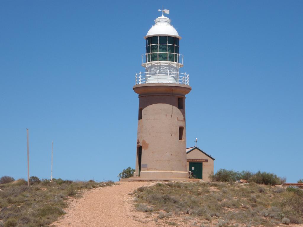 Ningaloo Bed And Breakfast Exmouth Exterior foto
